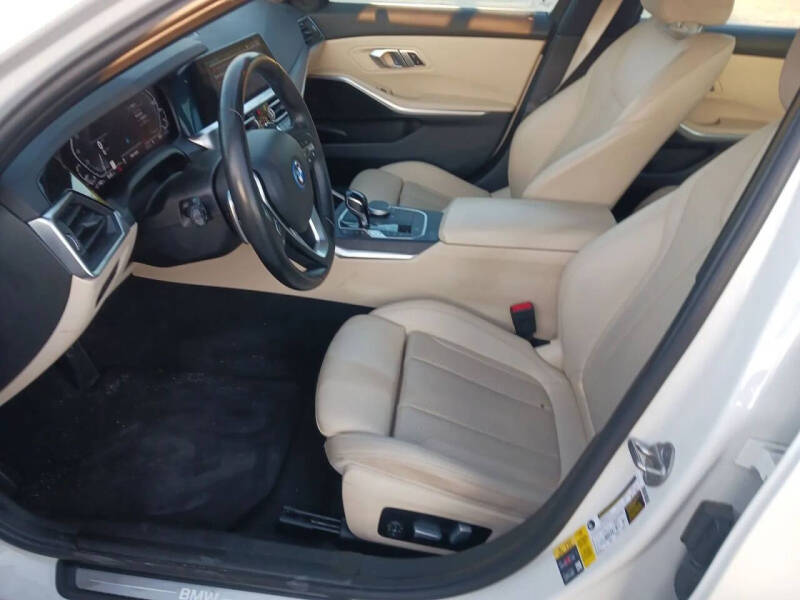 2022 BMW 3 Series 330e