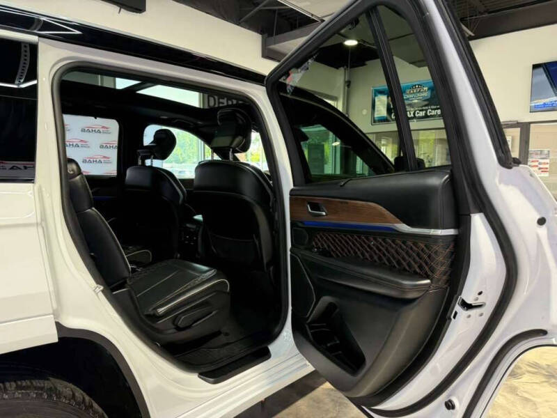 2023 Jeep Grand Cherokee L Summit