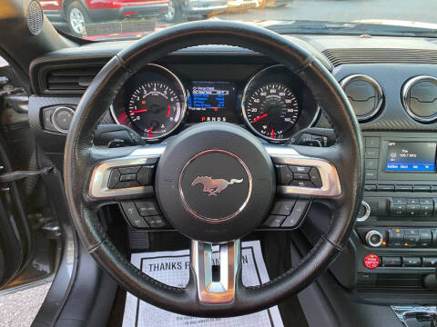 2016 Ford Mustang V6