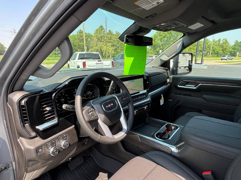 2025 GMC Sierra 2500HD