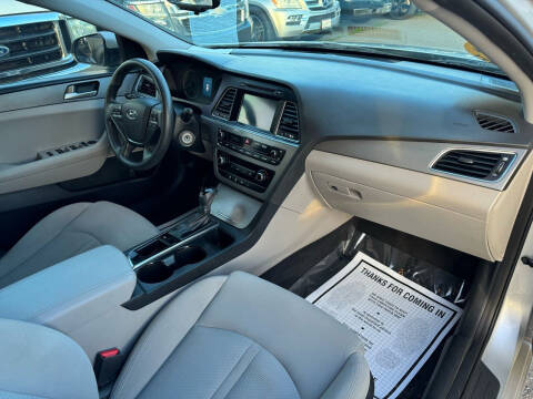 2016 Hyundai Sonata SE