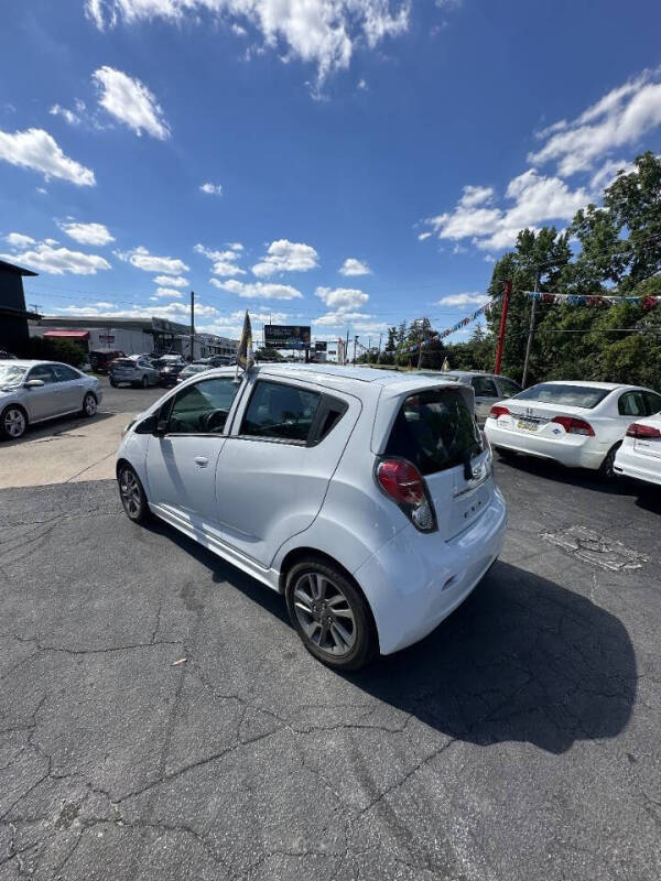 2016 Chevrolet Spark EV 2LT