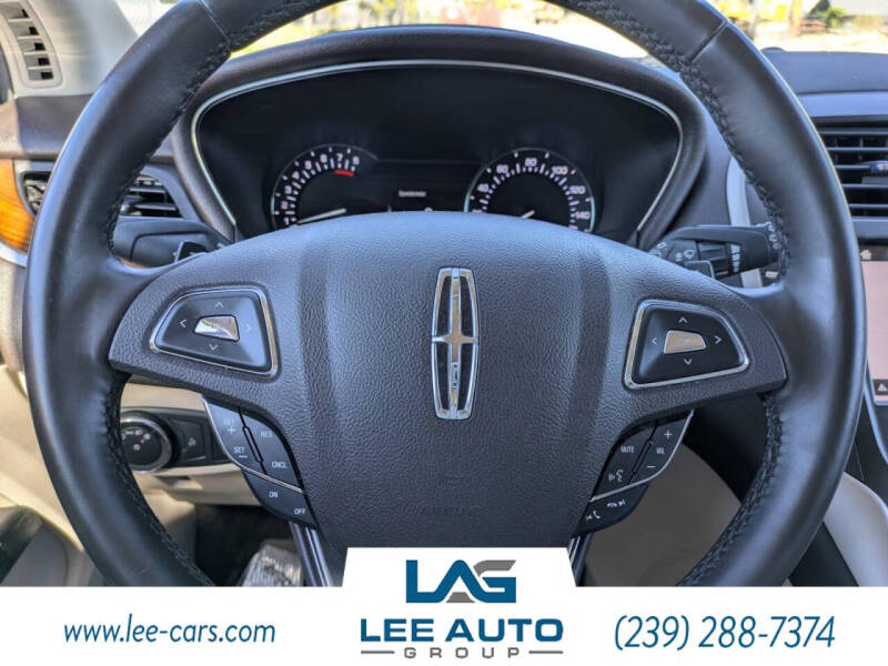 2019 Lincoln MKC Select