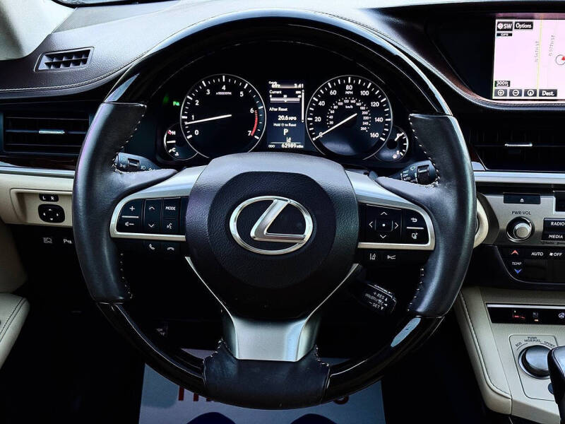 2016 Lexus ES 350