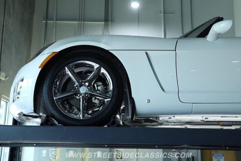 2009 Saturn SKY Red Line