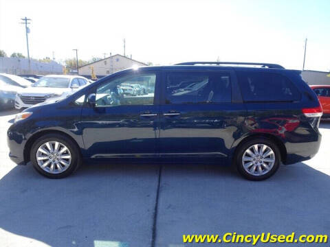 2012 Toyota Sienna XLE 7-Passenger