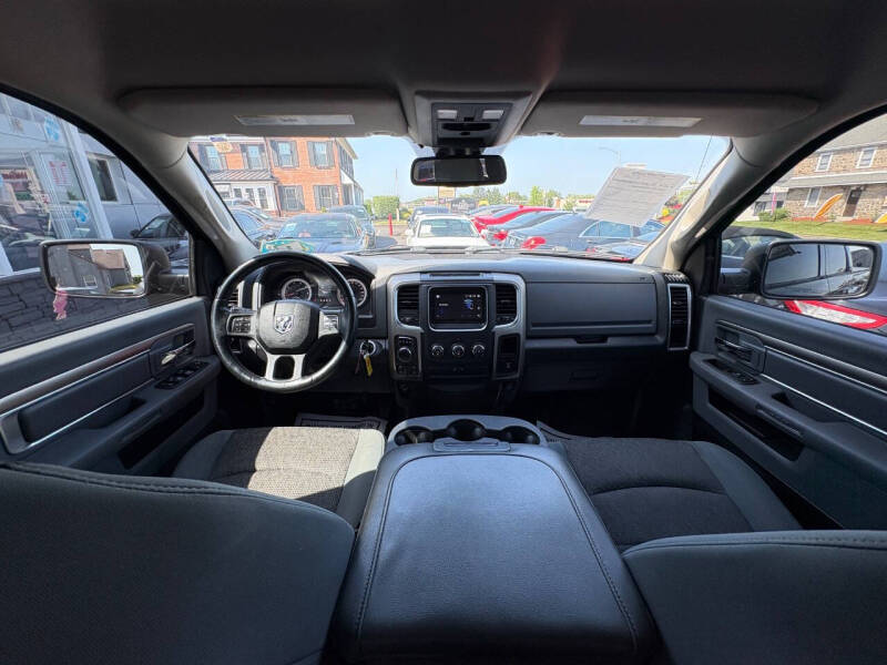 2014 RAM 1500 SLT