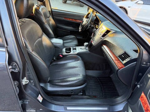 2012 Subaru Outback 2.5i Limited