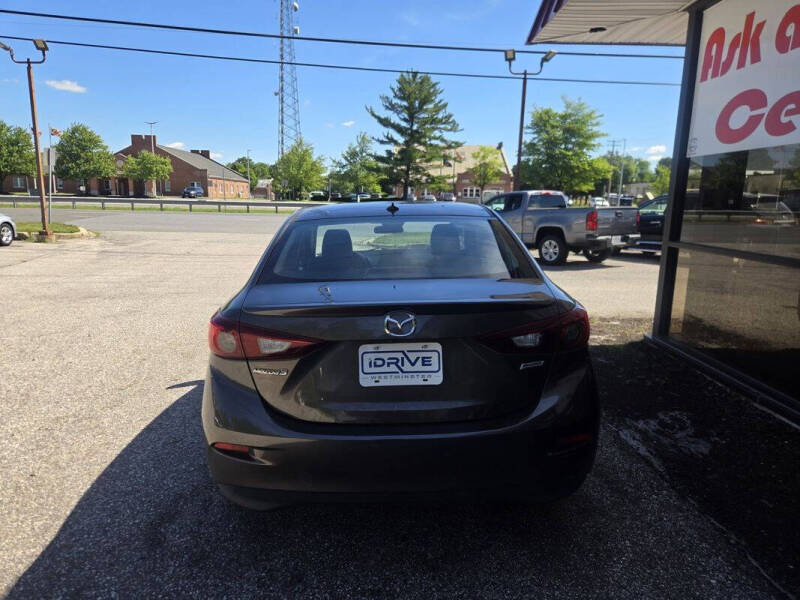 2017 Mazda MAZDA3 Touring
