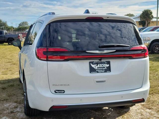 2026 Chrysler Pacifica Pinnacle