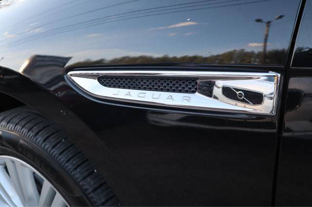 2018 Jaguar F-PACE 35t Portfolio