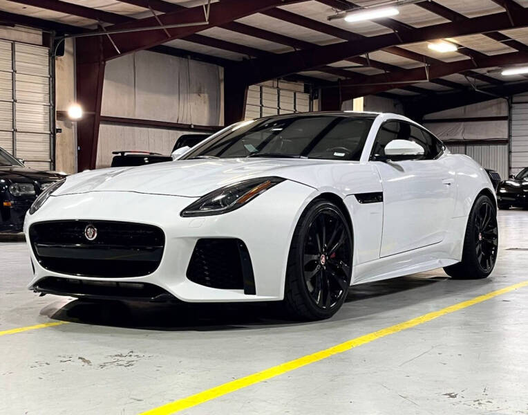 2016 Jaguar F-TYPE R