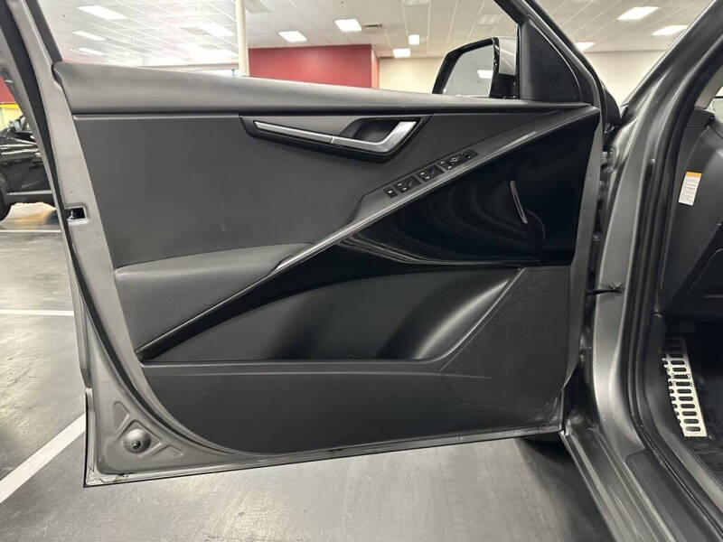 2023 Kia Niro EX Touring