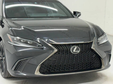 2023 Lexus ES 350 F SPORT Handling