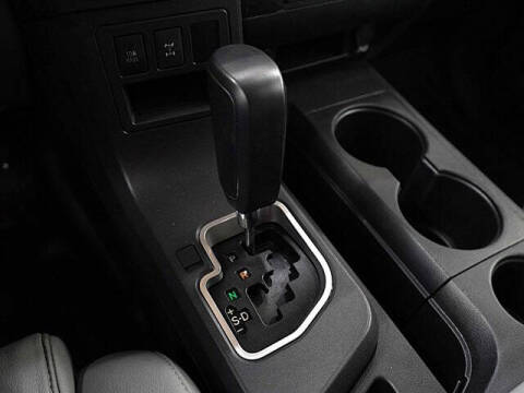 2019 Toyota Sequoia SR5