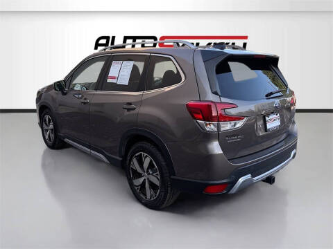 2024 Subaru Forester Touring