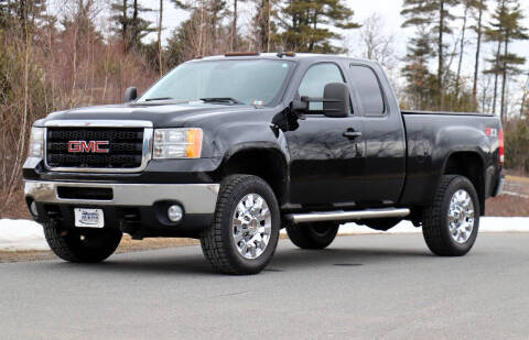2011 GMC Sierra 2500HD for sale at Miers Motorsports in Hampstead NH