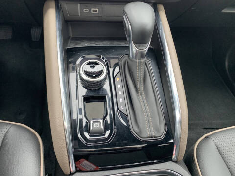 2023 GMC Canyon Denali