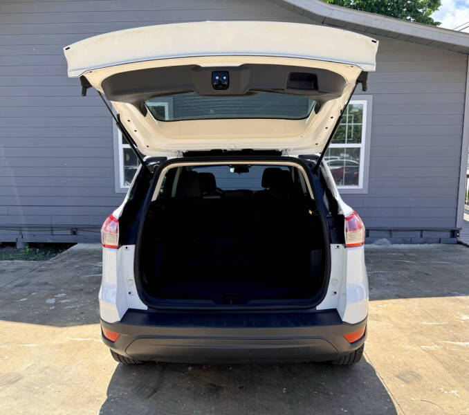 2015 Ford Escape S
