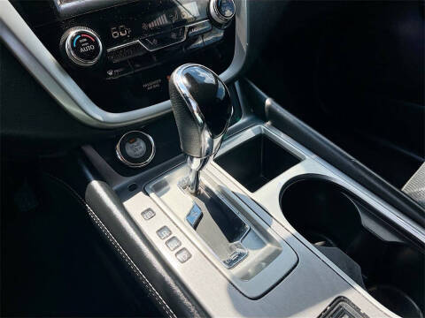 2020 Nissan Murano SL