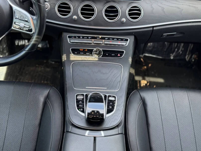 2019 Mercedes-Benz E-Class E 300