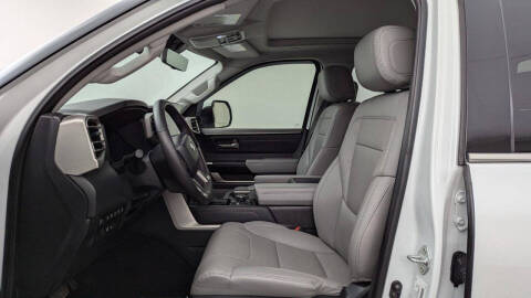 2023 Toyota Tundra Limited HV