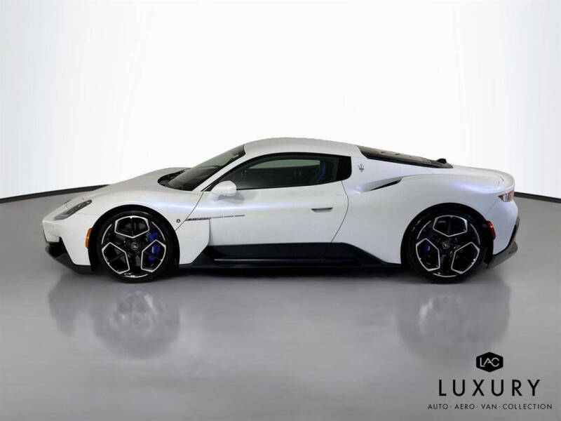 2022 Maserati MC20