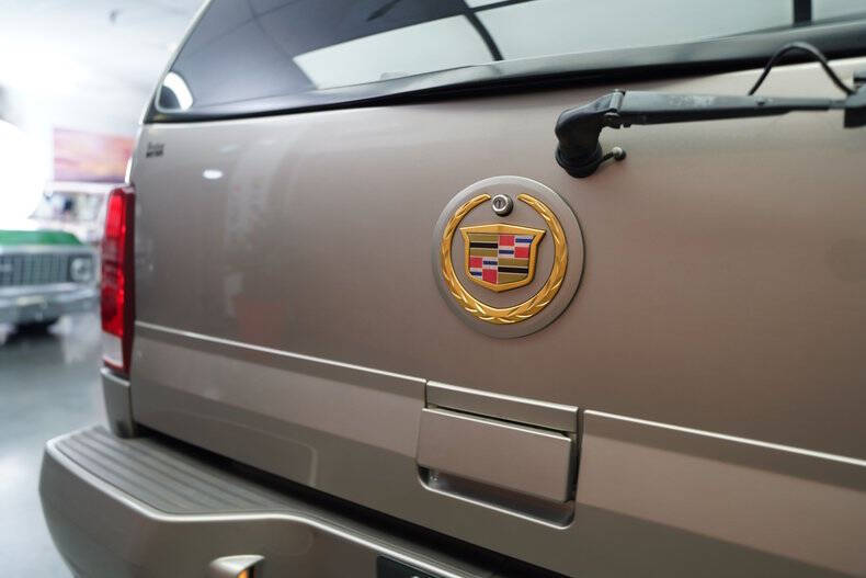 2002 Cadillac Escalade