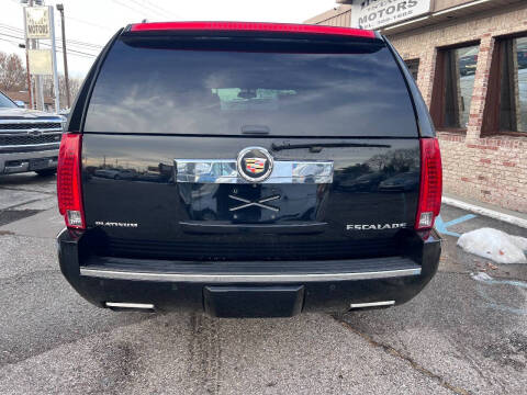 2014 Cadillac Escalade ESV Platinum