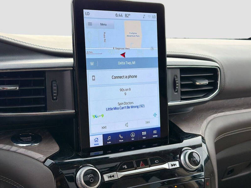 2023 Ford Explorer Platinum