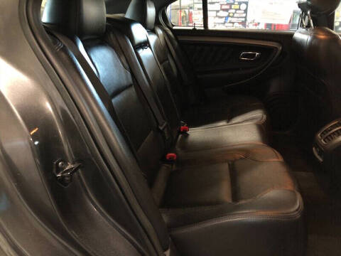 2015 Ford Taurus SEL