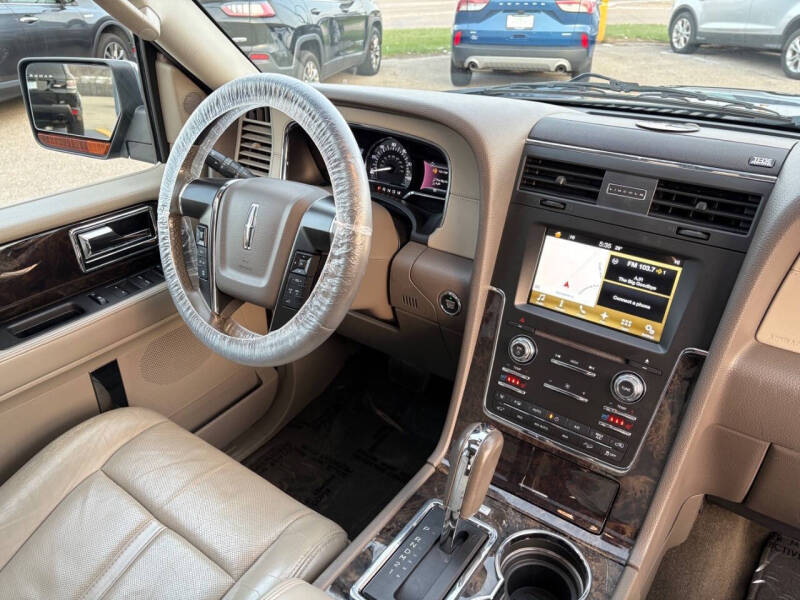2016 Lincoln Navigator Select