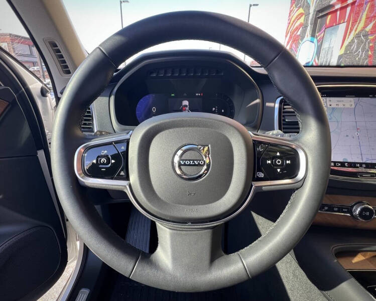 2024 Volvo XC90 B6 Plus Bright Theme 6P