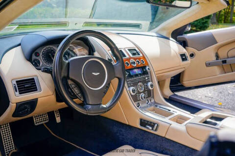 2015 Aston Martin DB9 Volante