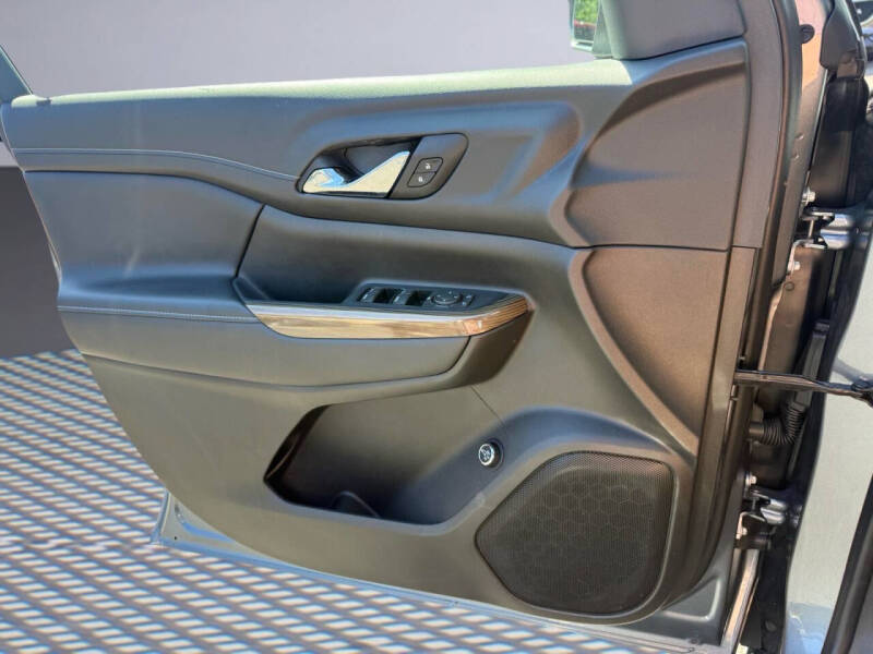2022 GMC Acadia