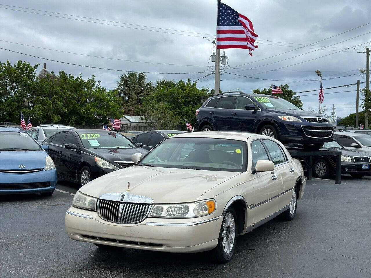 2002 Lincoln Town Car For Sale In Fort Lauderdale FL