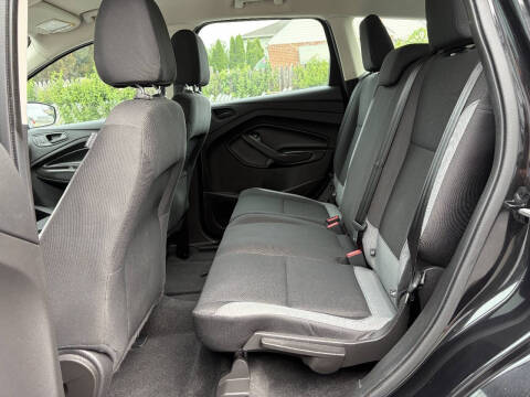 2014 Ford Escape S