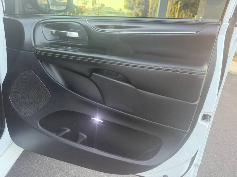 2016 Dodge Grand Caravan