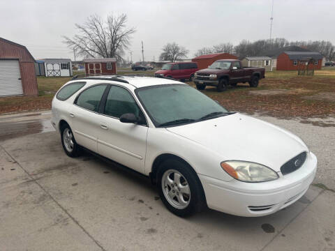 2004 Ford Taurus SE