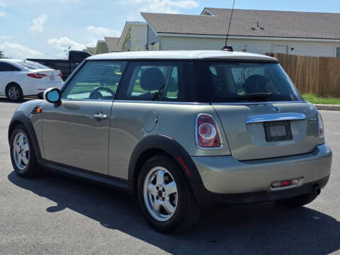 2011 MINI Cooper