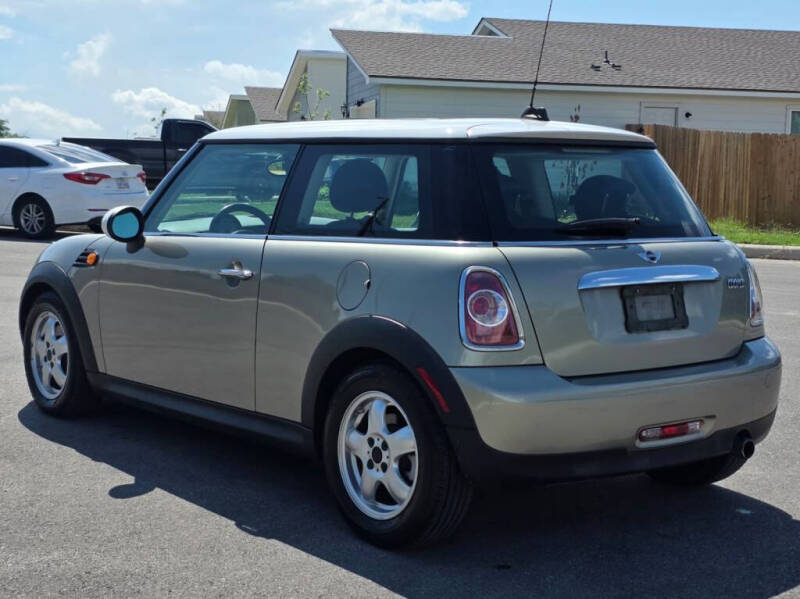 2011 MINI Cooper