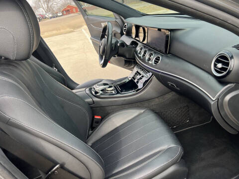 2017 Mercedes-Benz E-Class E 300