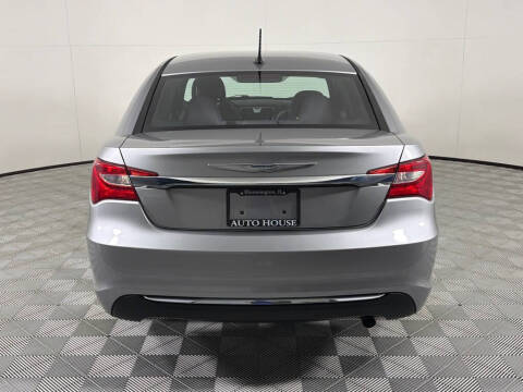 2013 Chrysler 200 Touring