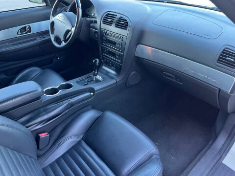 2002 Ford Thunderbird Deluxe