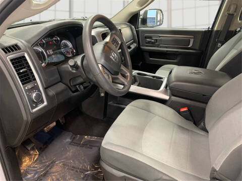 2023 RAM 1500 Classic SLT