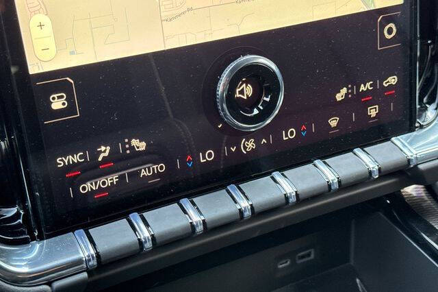 2025 GMC Yukon XL Elevation