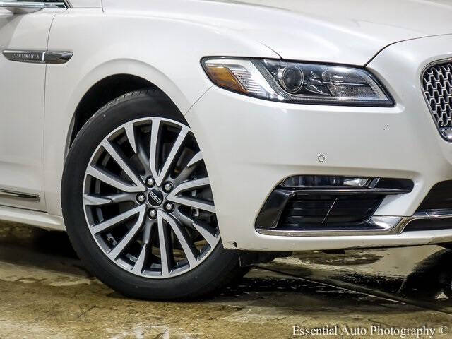 2017 Lincoln Continental Select