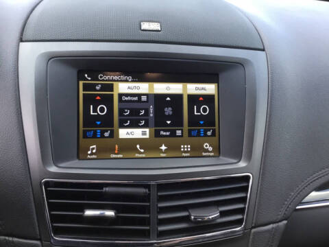 2016 Lincoln MKT EcoBoost