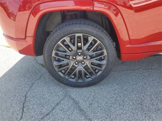 2023 Jeep Compass (Red) Edition