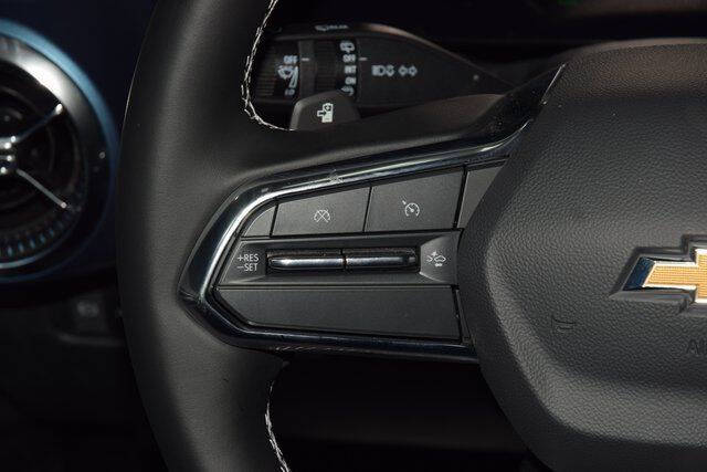 2026 Chevrolet Equinox EV LT 2